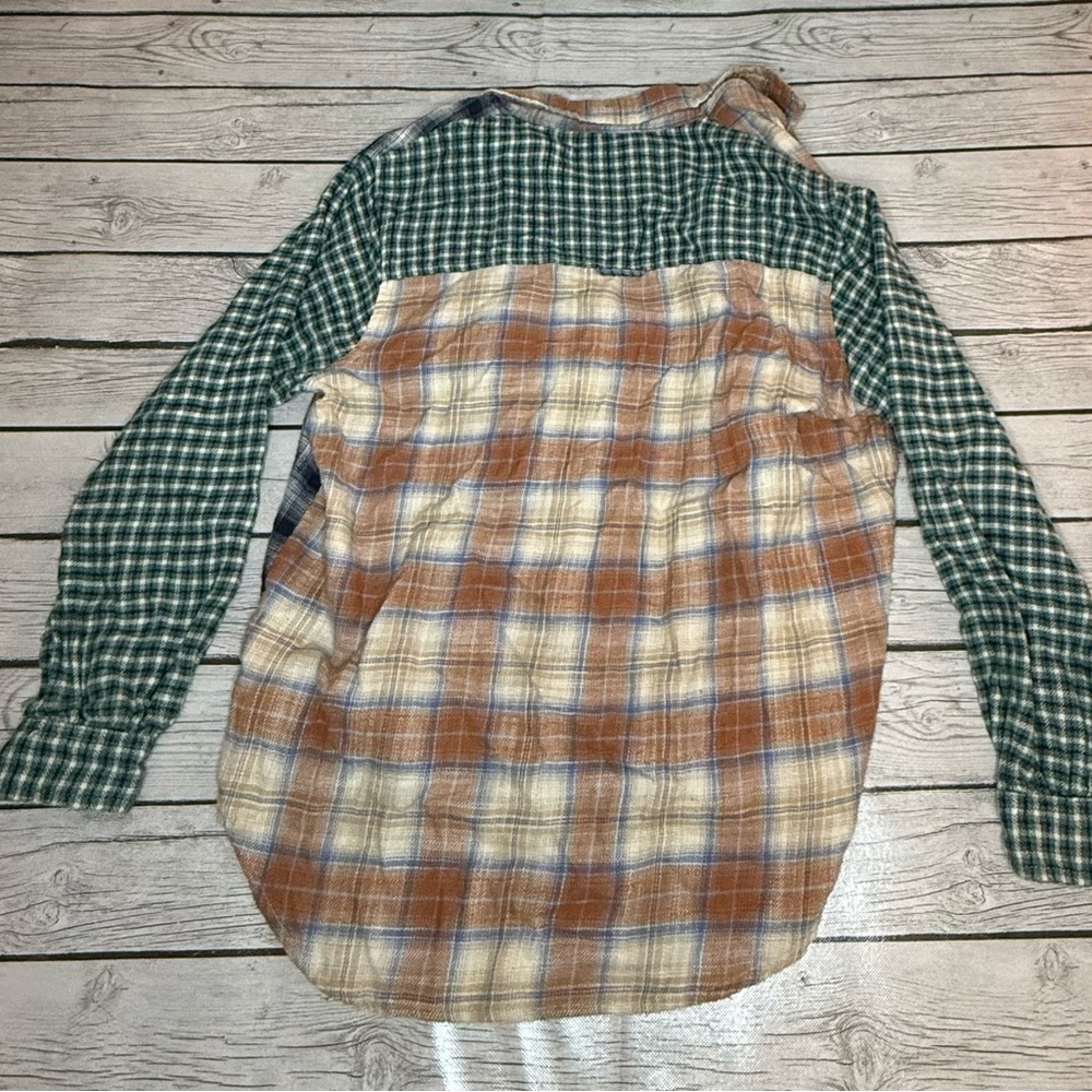 American Eagle Patchwork Flannel - image 5
